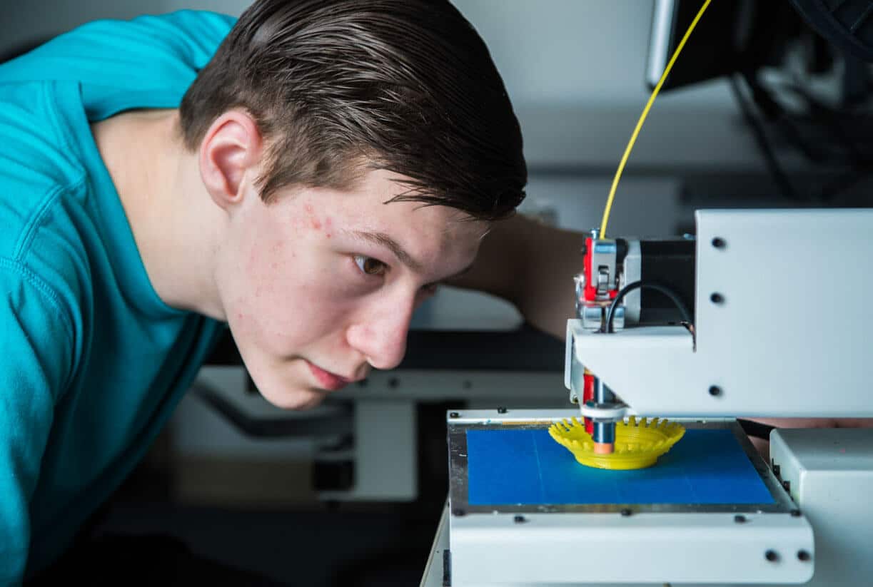 UAF Community and Technical College expands 3-D printing lab - UAF 